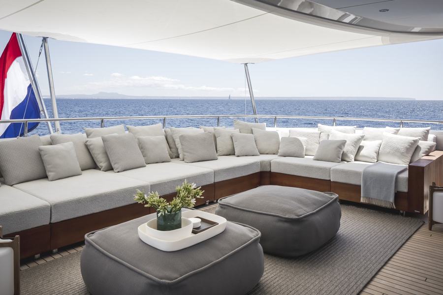 MY Loyalty - Heesen official image