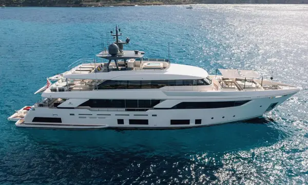 KIKI V — Camper & Nicholsons sold yacht image