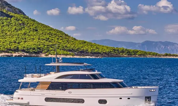 25.22m Azimut KOKO IV Enters Market at €6.25 Million — source image