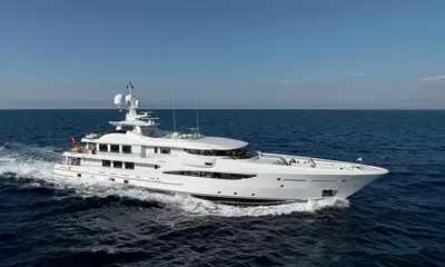 LA MIRAGE - Damen Yachting official image