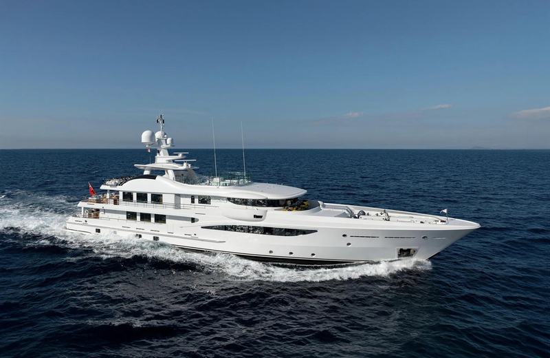 LA MIRAGE - Damen Yachting official image
