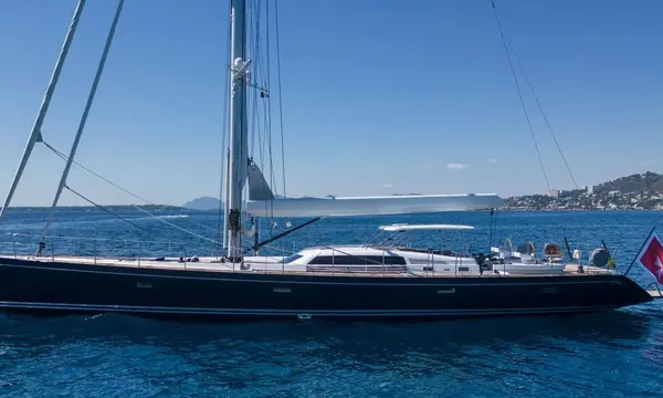 LADY 8 Caribbean charter — Courtesy Bernard Gallay Yacht Brokerage