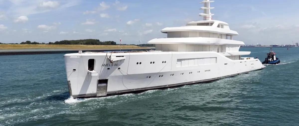 Latest Amels 80 arrives at shipyard in Vlissingen press image