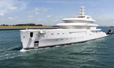 Latest Amels 80 arrives at shipyard in Vlissingen press image