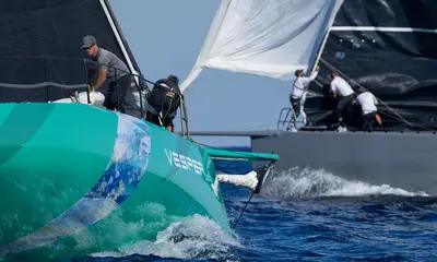 Les Voiles news - a-dazzling-start