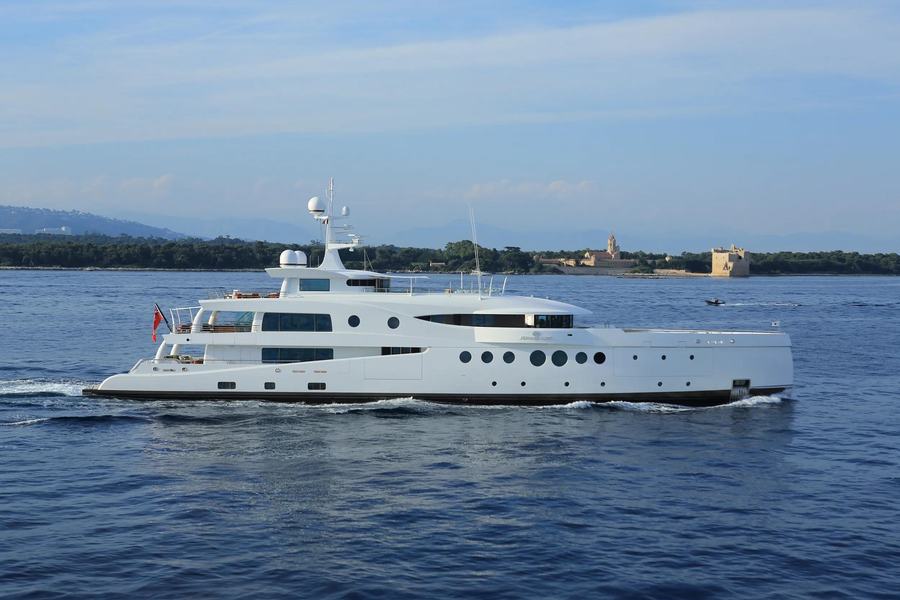MADAME KATE - Damen Yachting official image