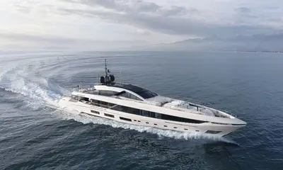 BETSY — Mangusta GranSport 54