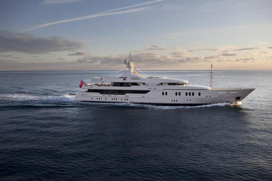 MARIA - Damen Yachting official image