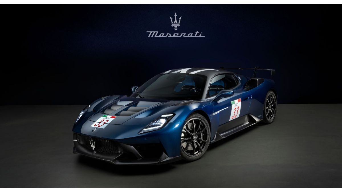 Maserati Pairs MC12 with Bespoke GT2 Stradale at Villa La Massa — verified official source image