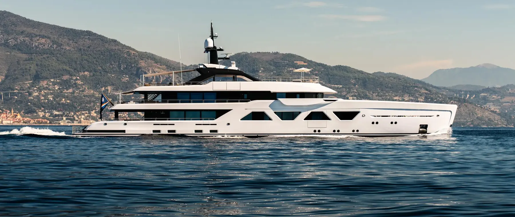 MEMORIES - Damen Yachting official image