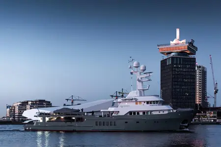 MMM - Damen Yachting official image
