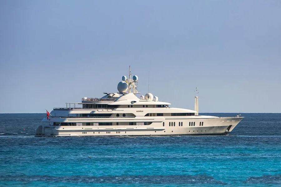 MONTKAJ - Damen Yachting official image