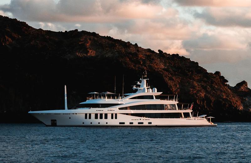 MOONSTONE - Damen Yachting official image