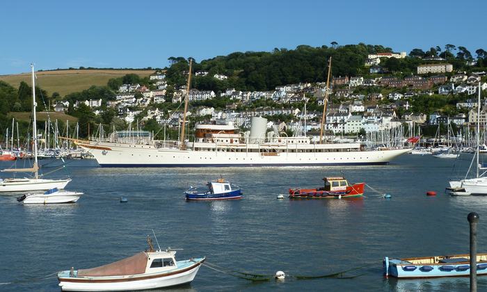 Nahlin at Dartmouth, 17 July 2010 — Tim Trent / Wikimedia Commons