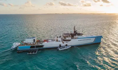 NEW ROMANCE - Damen Yachting official image