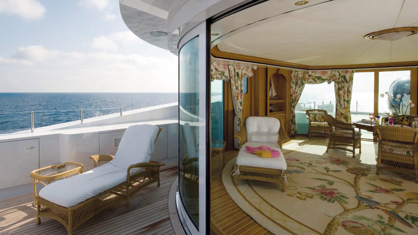 Oceanco Queen Mavia official profile image