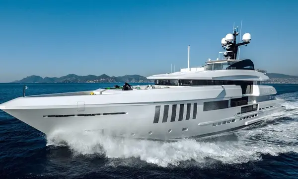 50m Admiral OURANOS Offers Extra Day on May 2027 Greece Charters — source image