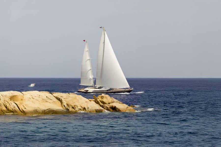 Fidelis by Perini Navi