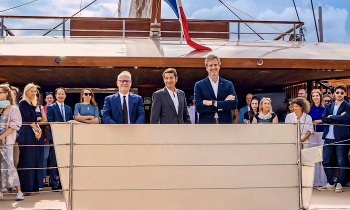 Art Explorer Named Honorary Citizen of Cannes - Perini Navi news image