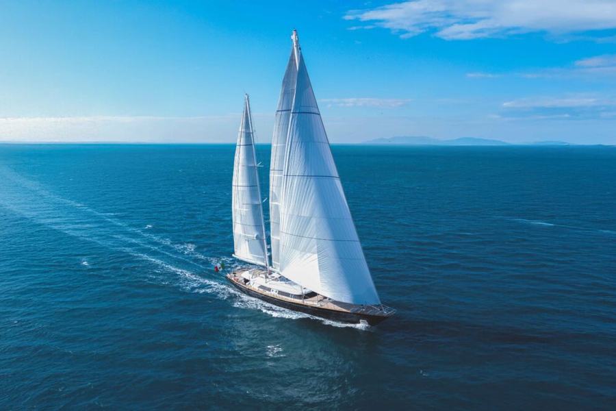 Piropo by Perini Navi