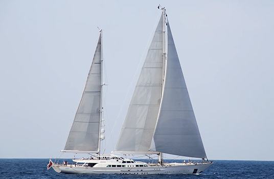 Spirit of the C by Perini Navi
