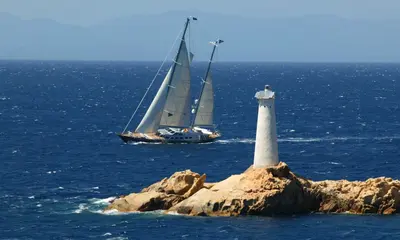 Andromeda La Dea by Perini Navi