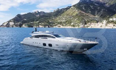 33m Pershing 108 Grace Sold After Less Than Six Months on Market — source image