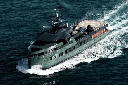 PINK SHADOW - Damen Yachting official image