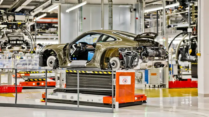 Official Porsche 911 GT3 Bergsport production image