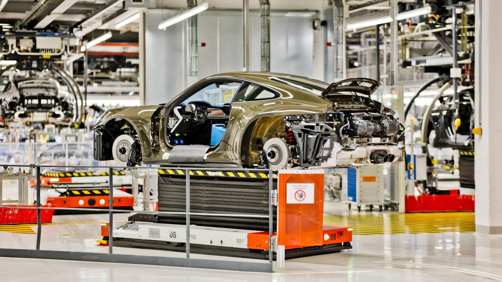 Official Porsche 911 GT3 Bergsport production image