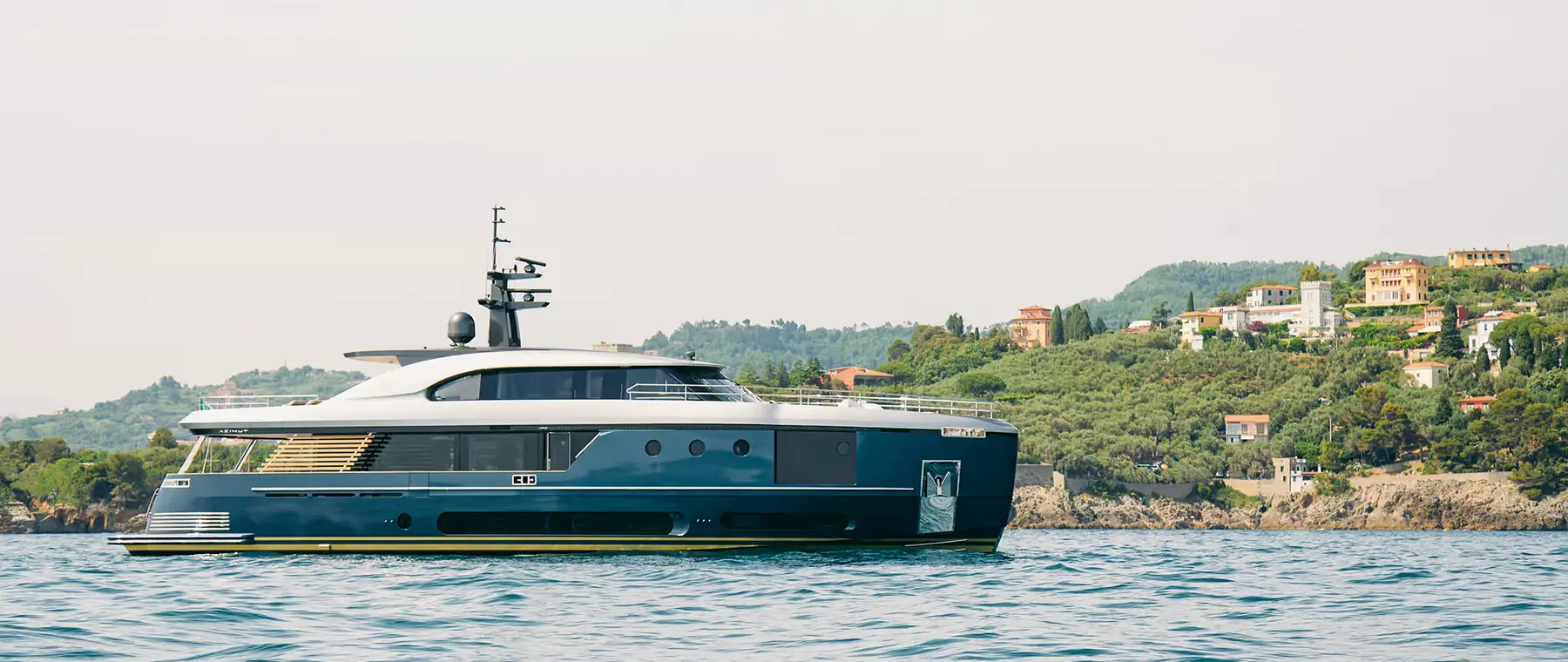 Azimut Magellano 30M — official builder image