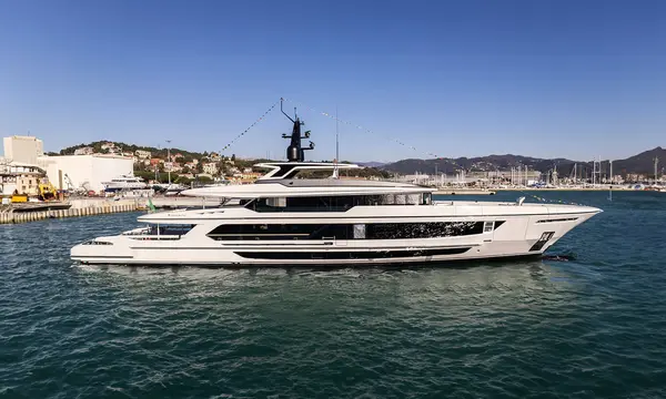 Baglietto T52 — official builder image