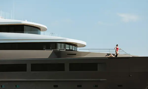 Q3 Yacht Sales Fall to 126 as 40–50m Segment Rises — source image