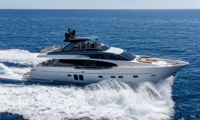 REGINE OF CANNES cruising — Courtesy Burgess