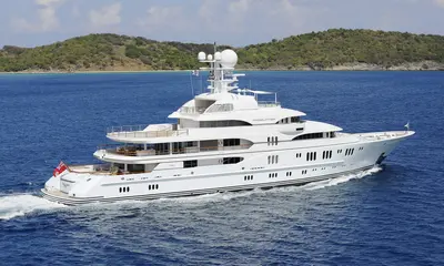 Rocinante yacht