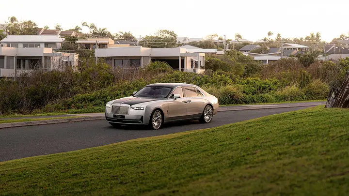 Official Rolls-Royce Noosa Collection Series #1 Brings Coastal Australia Into Bespoke image