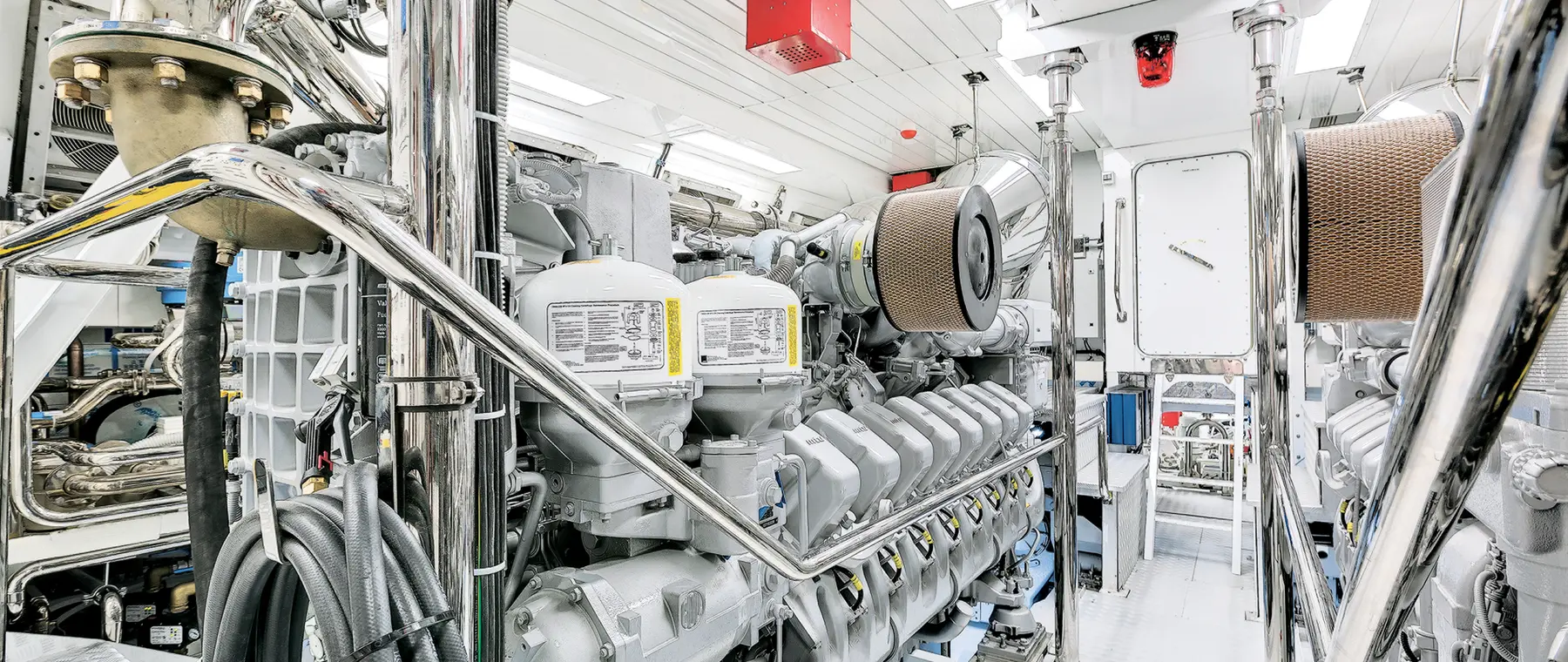 Rolls-Royce Secures 64-Engine mtu Framework Deal with Overmarine — official source image