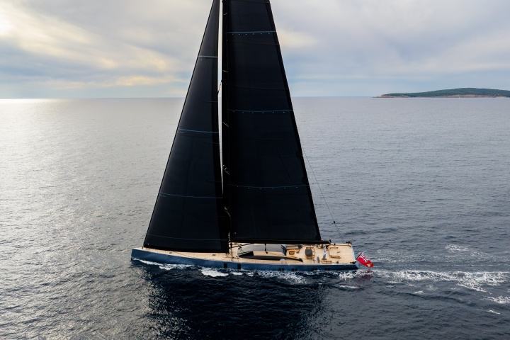 Sarissa by Royal Huisman