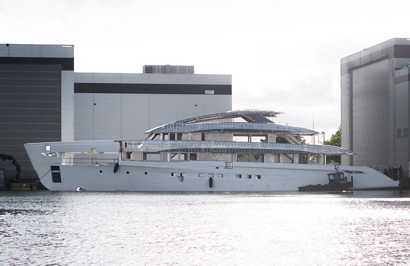 Heesen Project Grace reaches hull and superstructure milestone press image