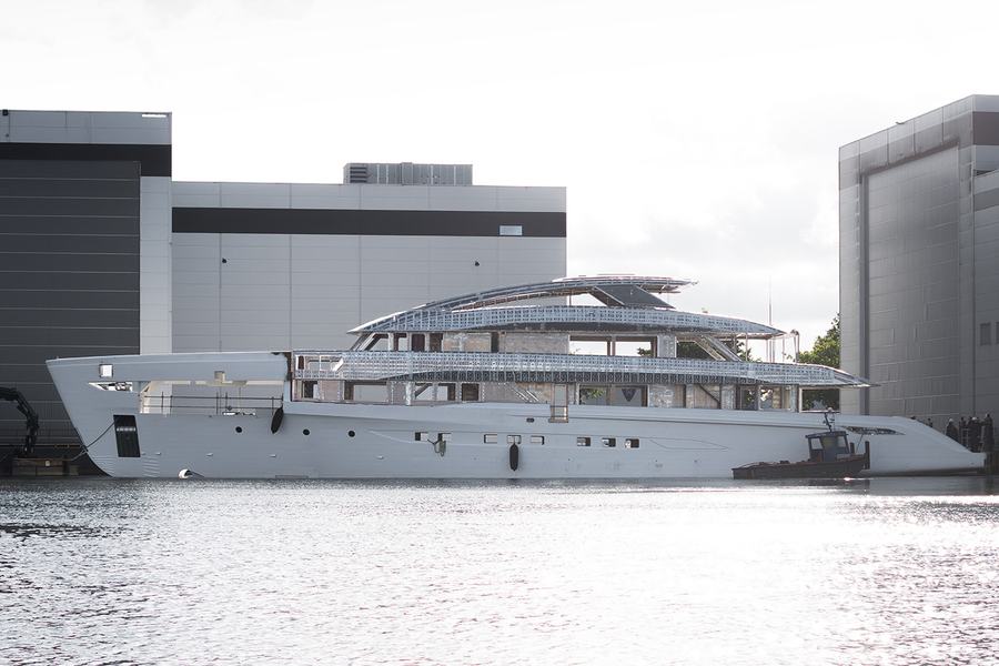Heesen Project Grace reaches hull and superstructure milestone press image