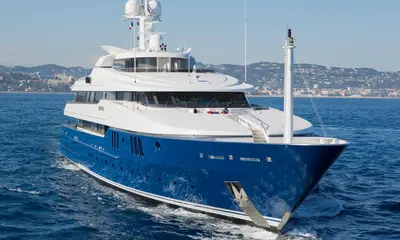 SARAH - Damen Yachting official image