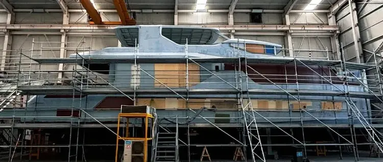Sarp Advances 25.9m XSR 85 Raised-Pilothouse Yacht Toward 2027 — source image