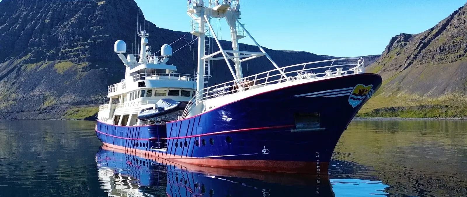 SCINTILLA MARIS — Boathouse Auctions