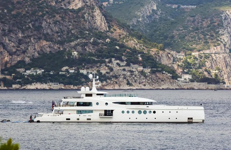 SEA&US - Damen Yachting official image