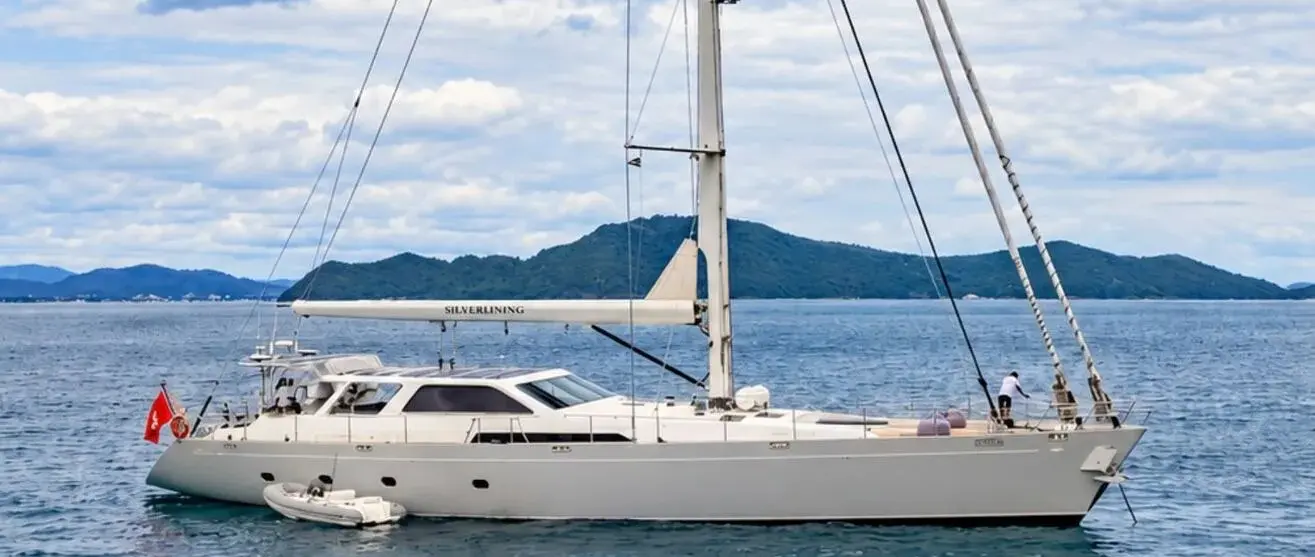 31.6m SILVERLINING Listed by BGYB at €2.7m — source image