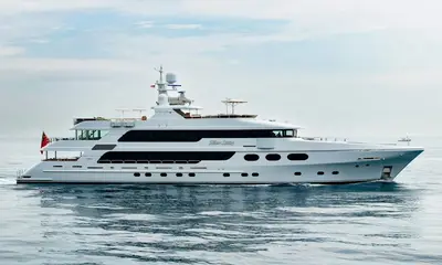 50m Christensen SILVER LINING Offered at $27.95m — source image