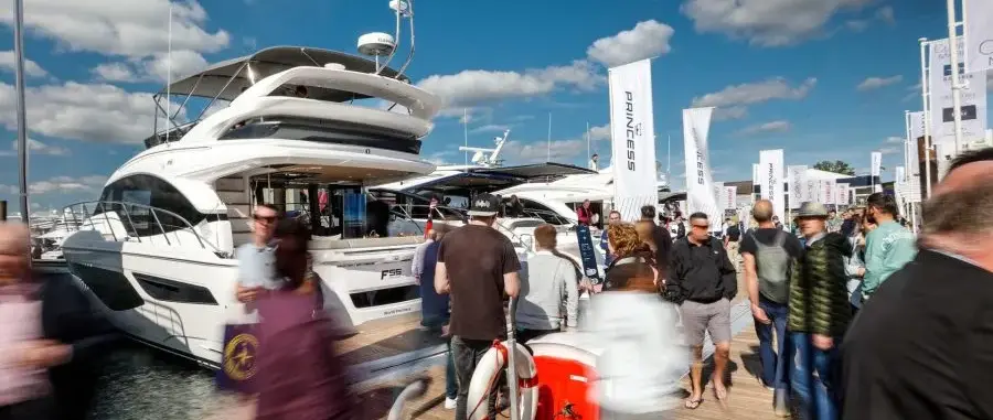 Southampton Boat Show - southampton-boat-show-a-spectacular-display-of-power-and-elegance-at-the-2024-southampton-