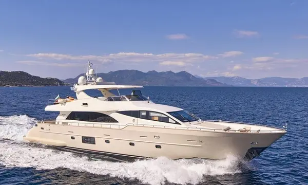 27.6m Falcon STAR LINK Enters Greece Charter Market After Refit — source image