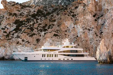 STELLA MI - Damen Yachting official image