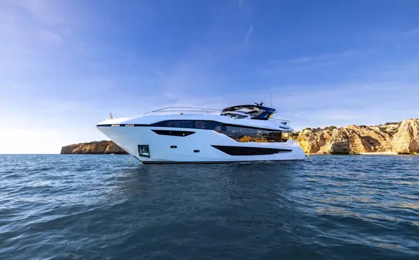 Sunseeker Brings 100 Yacht and 82 Ocean Enclosed to Fort Lauderdale 2026 — source image